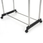 1958358509_w640_h640_1958358509