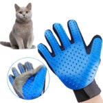 3130908333_perchatka-dlya-vychesyvaniya